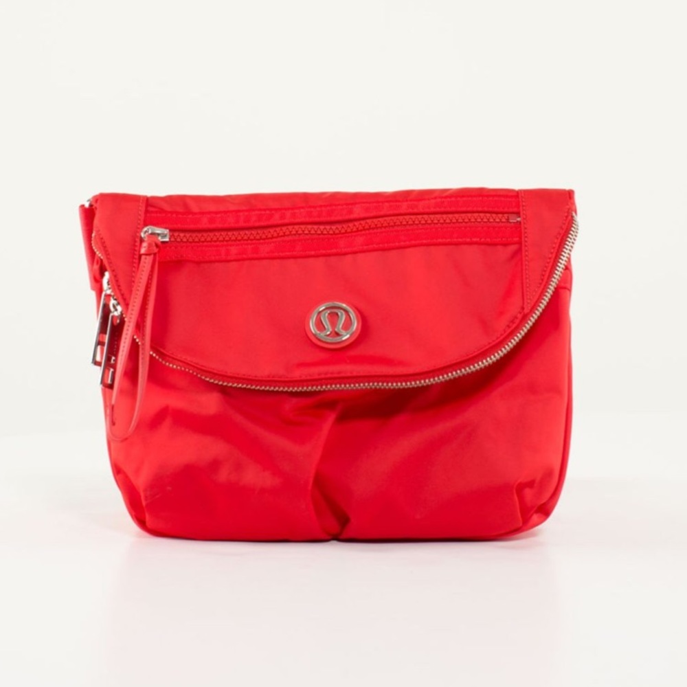 lululemon festival bag in love red
